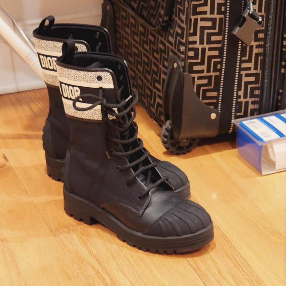 Dior boots